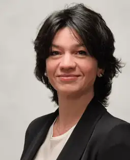 Italienisch-Kursleiterin Francesca Rossetto – Dante Alighieri Gesellschaft Klagenfurt
