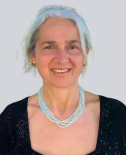 Italienisch-Kursleiterin Francesca Monico – Dante Alighieri Gesellschaft Klagenfurt